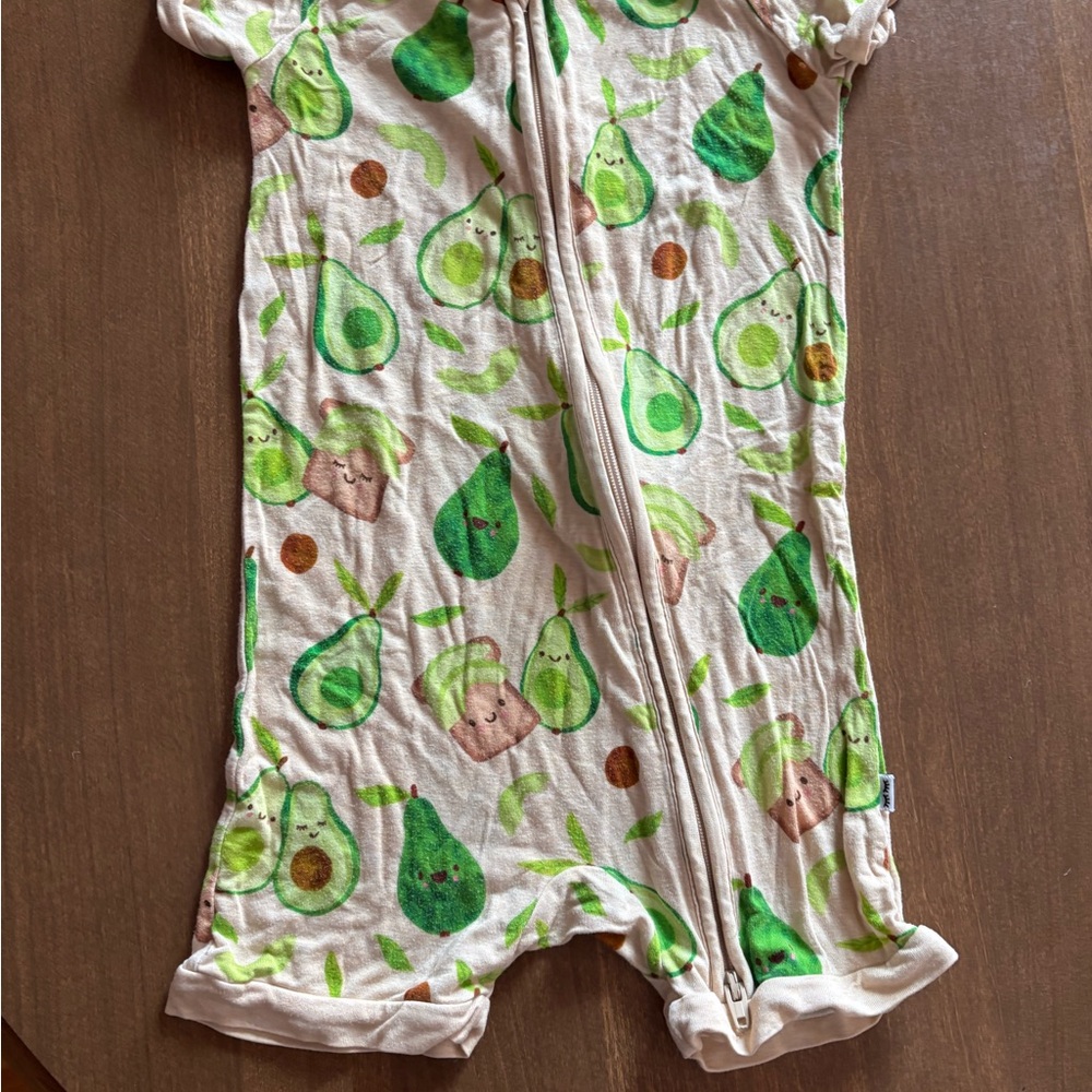 Little Sleepies shortie avacado toast